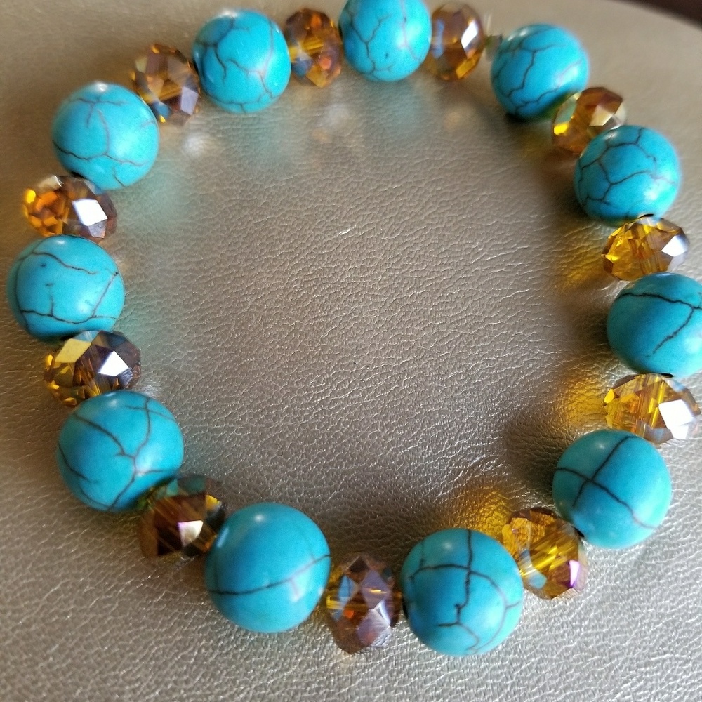 Turquoise magnesite beaded bracelet. Stretchable